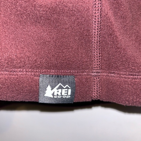 REI Burgundy Women's Jacket - Picture 2 of 4